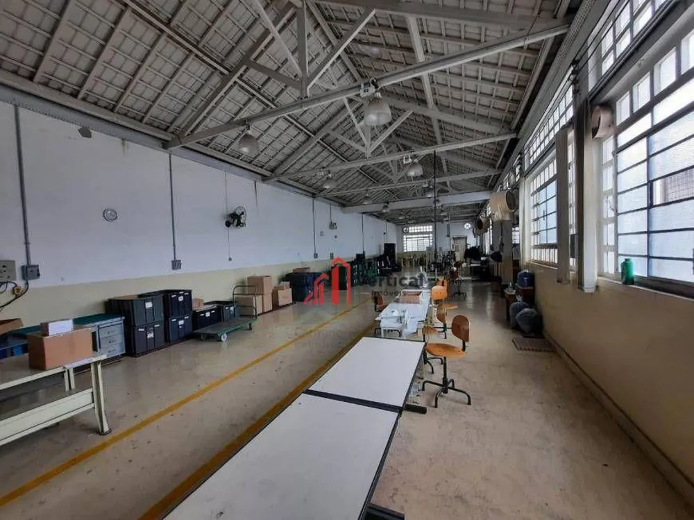 Depósito-Galpão, 1007 m² - Foto 1