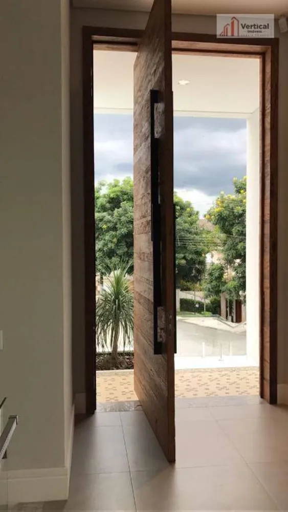 Sobrado, 5 quartos, 751 m² - Foto 2
