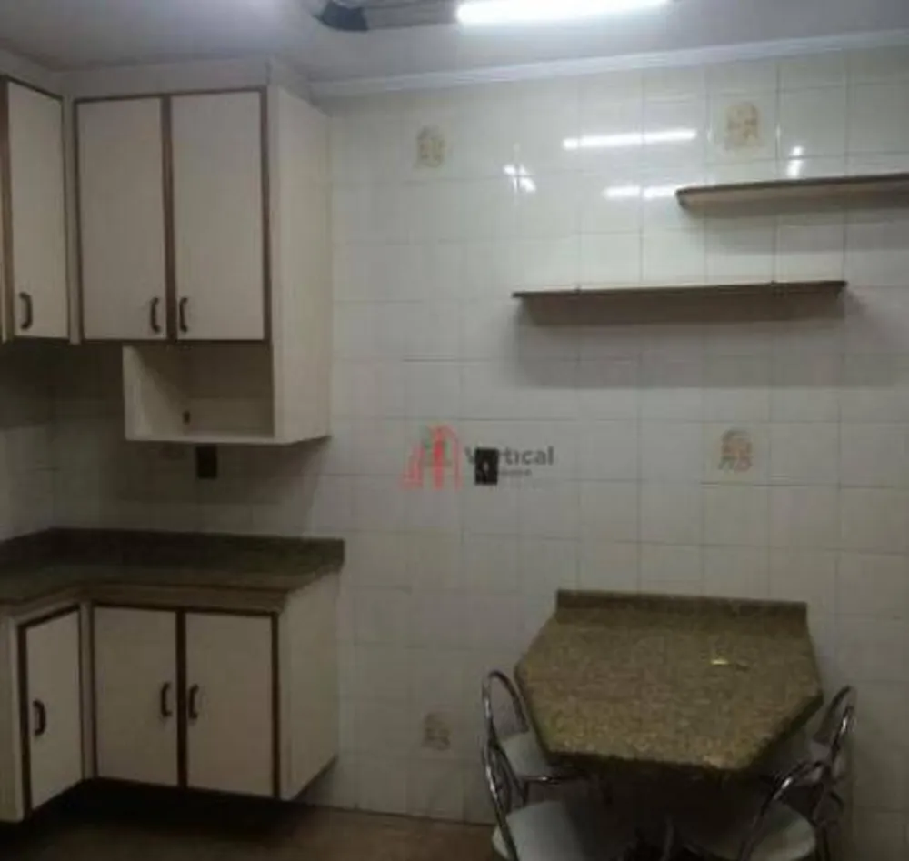 Sobrado, 3 quartos, 222 m² - Foto 2