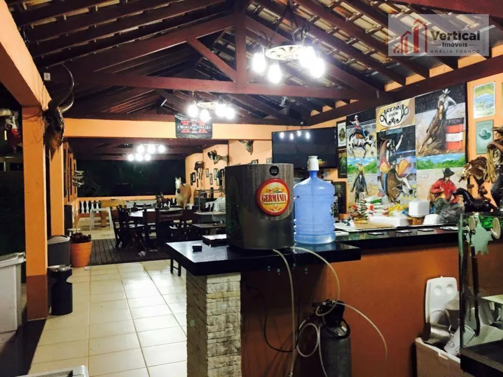 Chácara, 5 quartos, 3900 m² - Foto 1