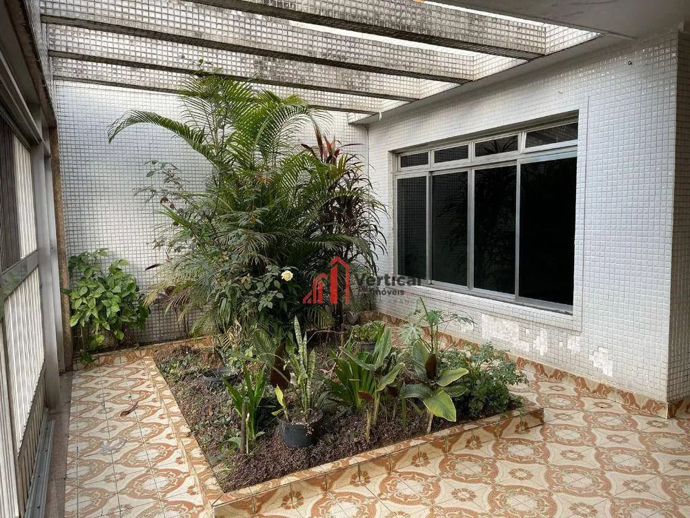 Sobrado, 3 quartos, 171 m² - Foto 1