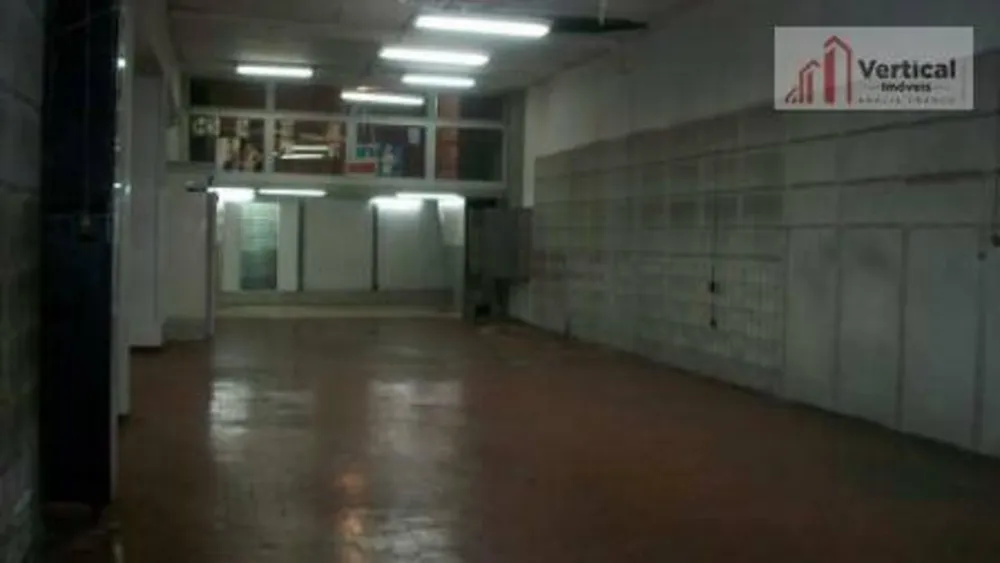 Loja-Salão, 630 m² - Foto 1