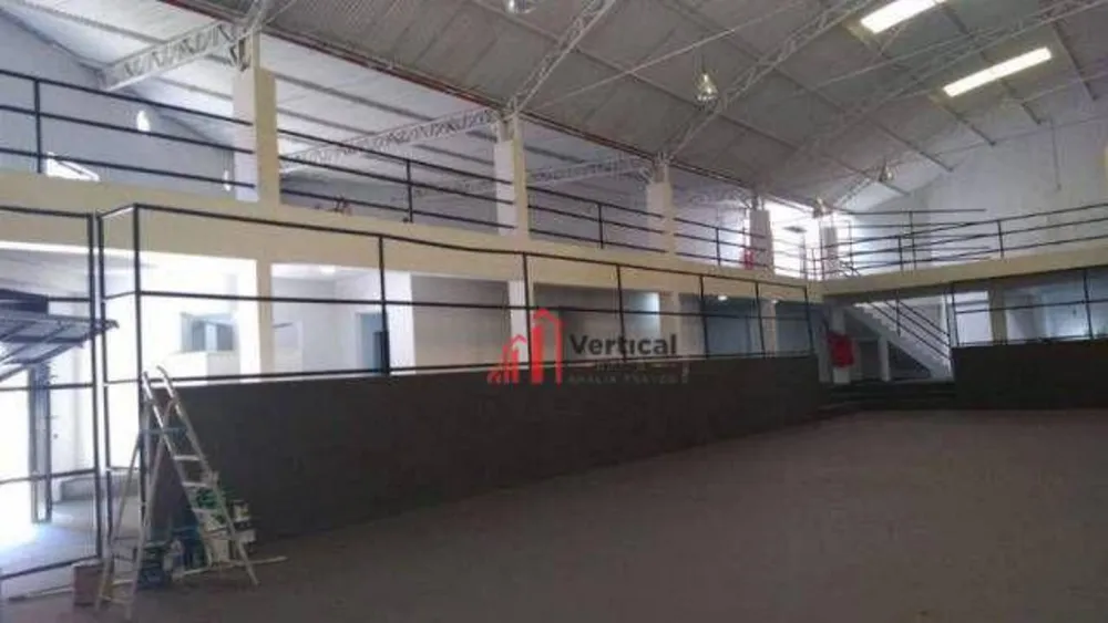 Depósito-Galpão, 650 m² - Foto 2