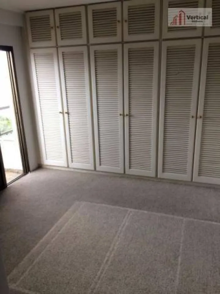 Apartamento, 3 quartos, 132 m² - Foto 2