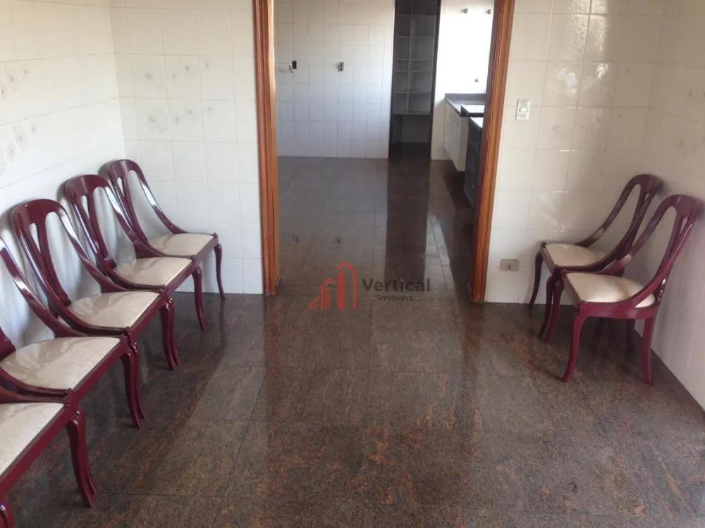 Apartamento, 4 quartos, 233 m² - Foto 2
