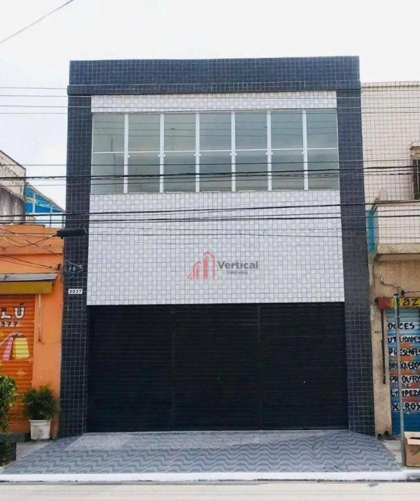 Loja-Salão, 600 m² - Foto 1