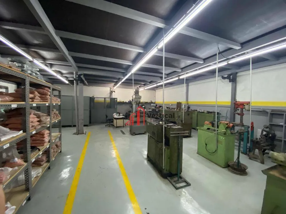 Depósito-Galpão, 600 m² - Foto 1
