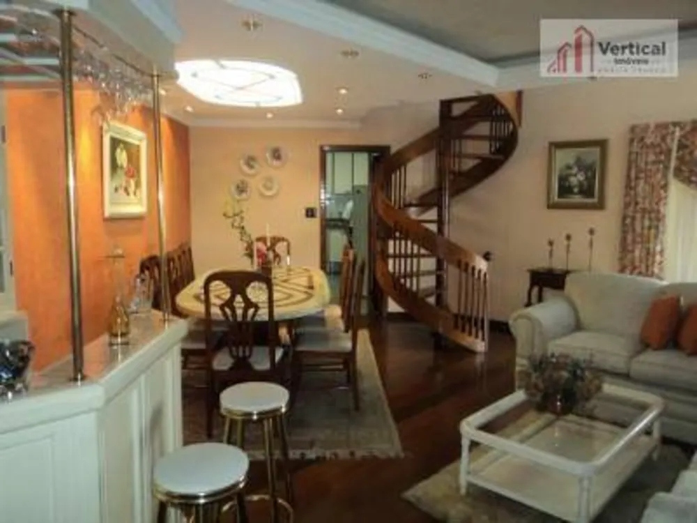 Cobertura, 4 quartos, 225 m² - Foto 1