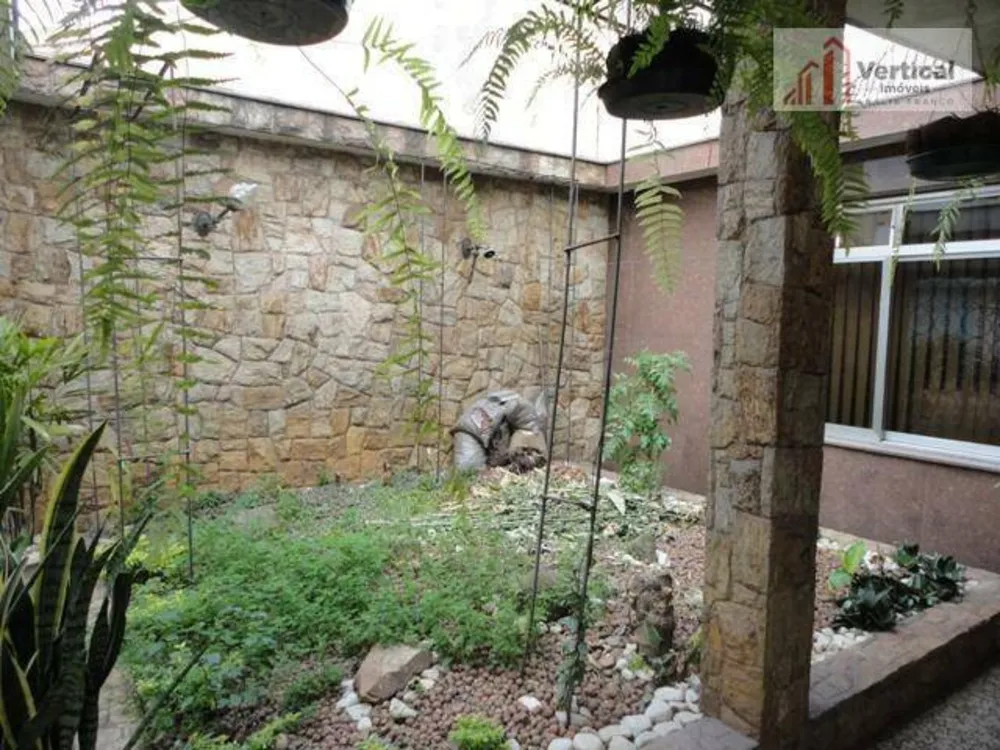 Sobrado, 3 quartos, 224 m² - Foto 2