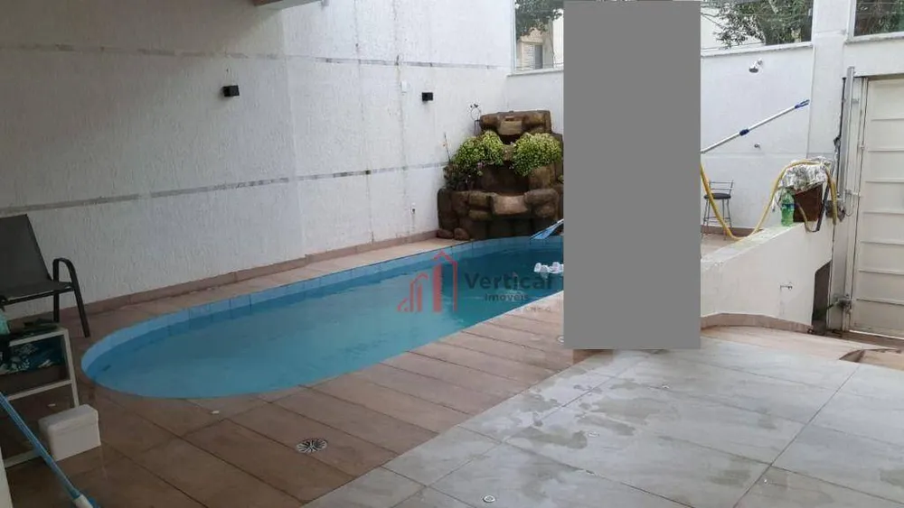 Sobrado, 6 quartos, 200 m² - Foto 1