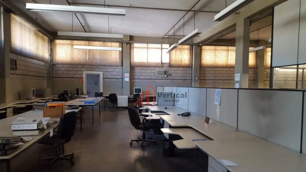 Depósito-Galpão, 4335 m² - Foto 1