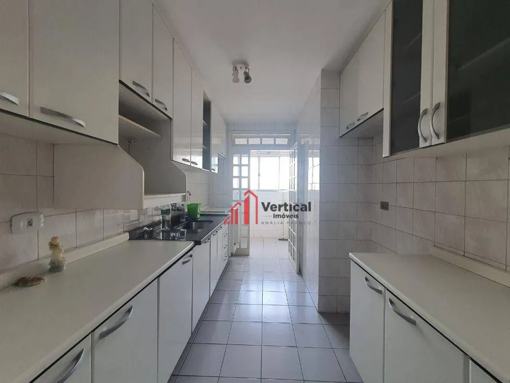 Apartamento, 3 quartos, 80 m² - Foto 1