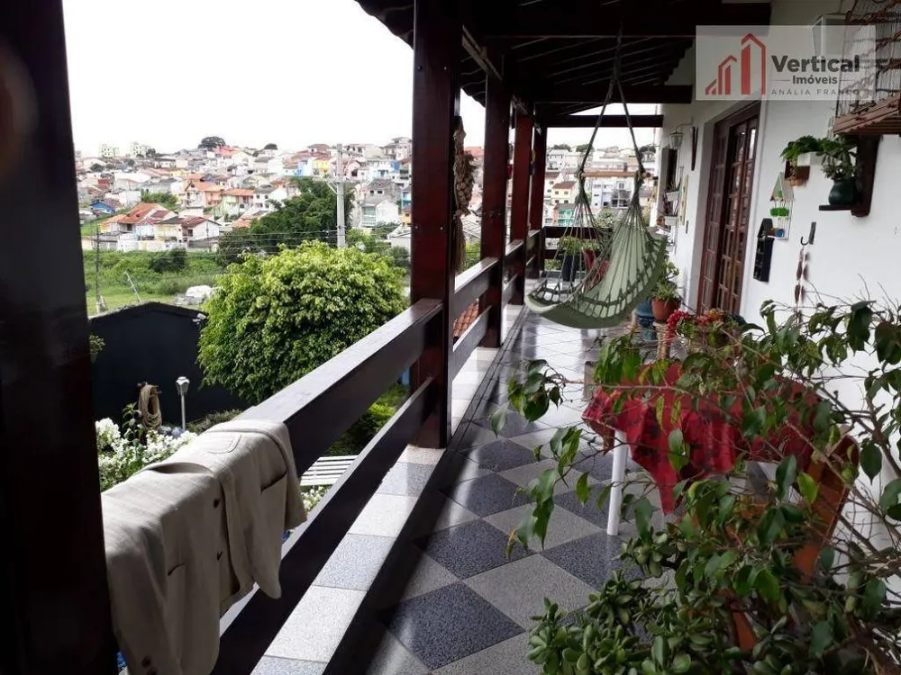Sobrado, 3 quartos, 780 m² - Foto 1