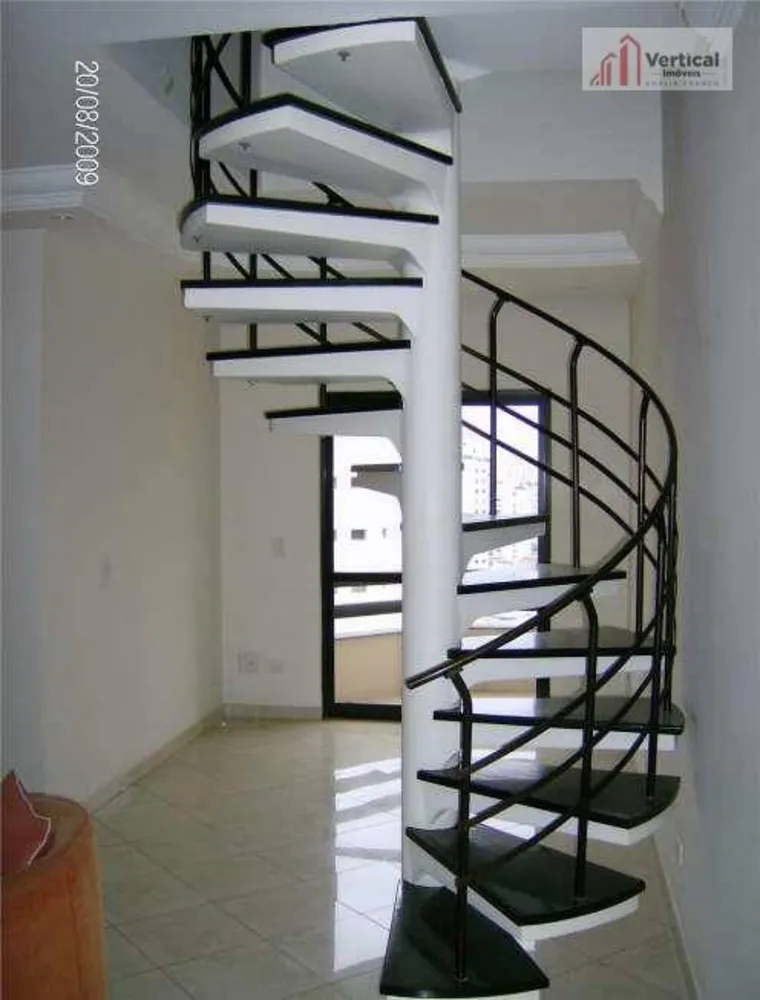 Cobertura, 3 quartos, 180 m² - Foto 2