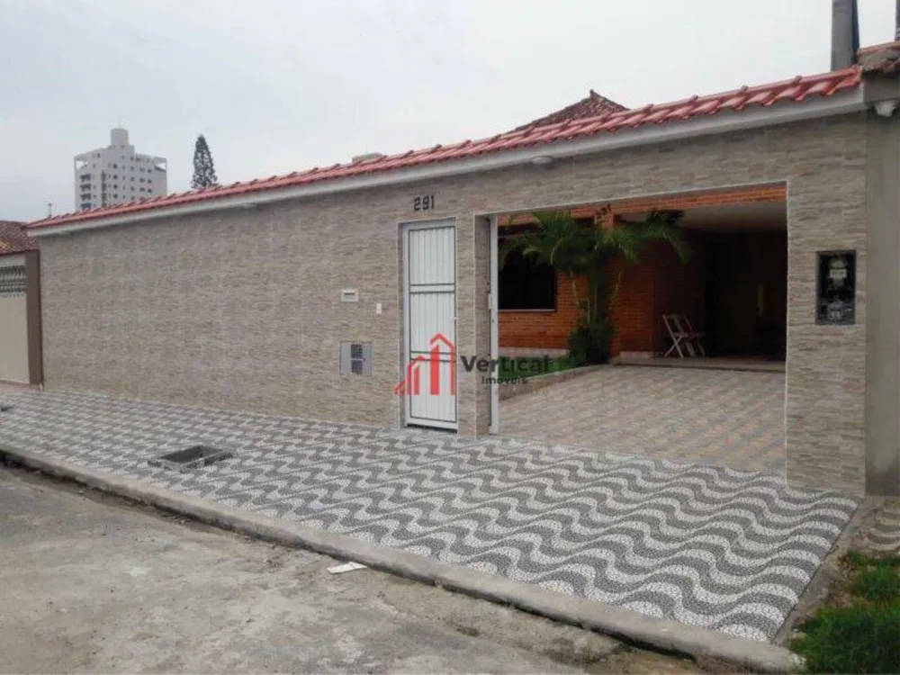 Casa, 3 quartos, 272 m² - Foto 1