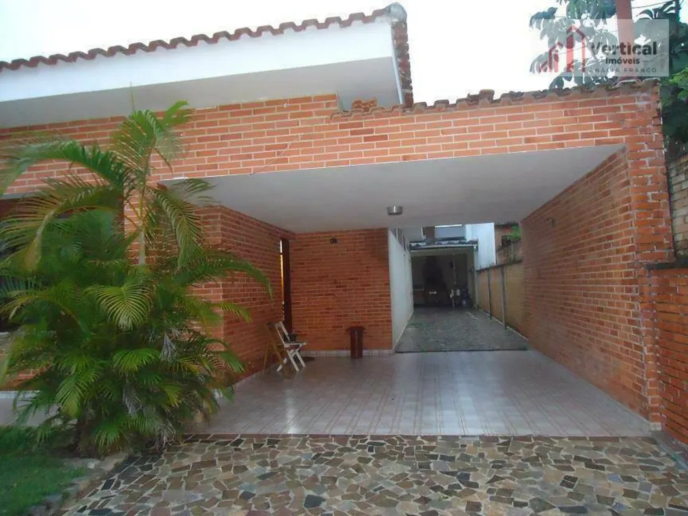 Casa, 3 quartos, 272 m² - Foto 3