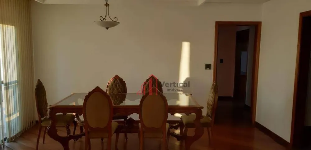 Apartamento, 3 quartos, 132 m² - Foto 1