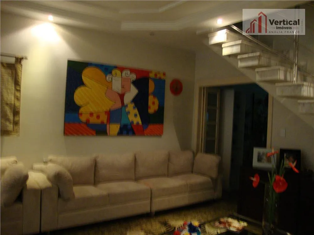 Sobrado, 3 quartos, 230 m² - Foto 1