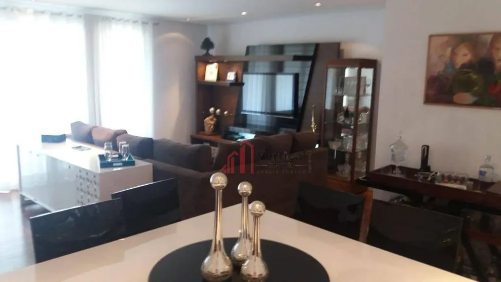 Apartamento, 3 quartos, 155 m² - Foto 1