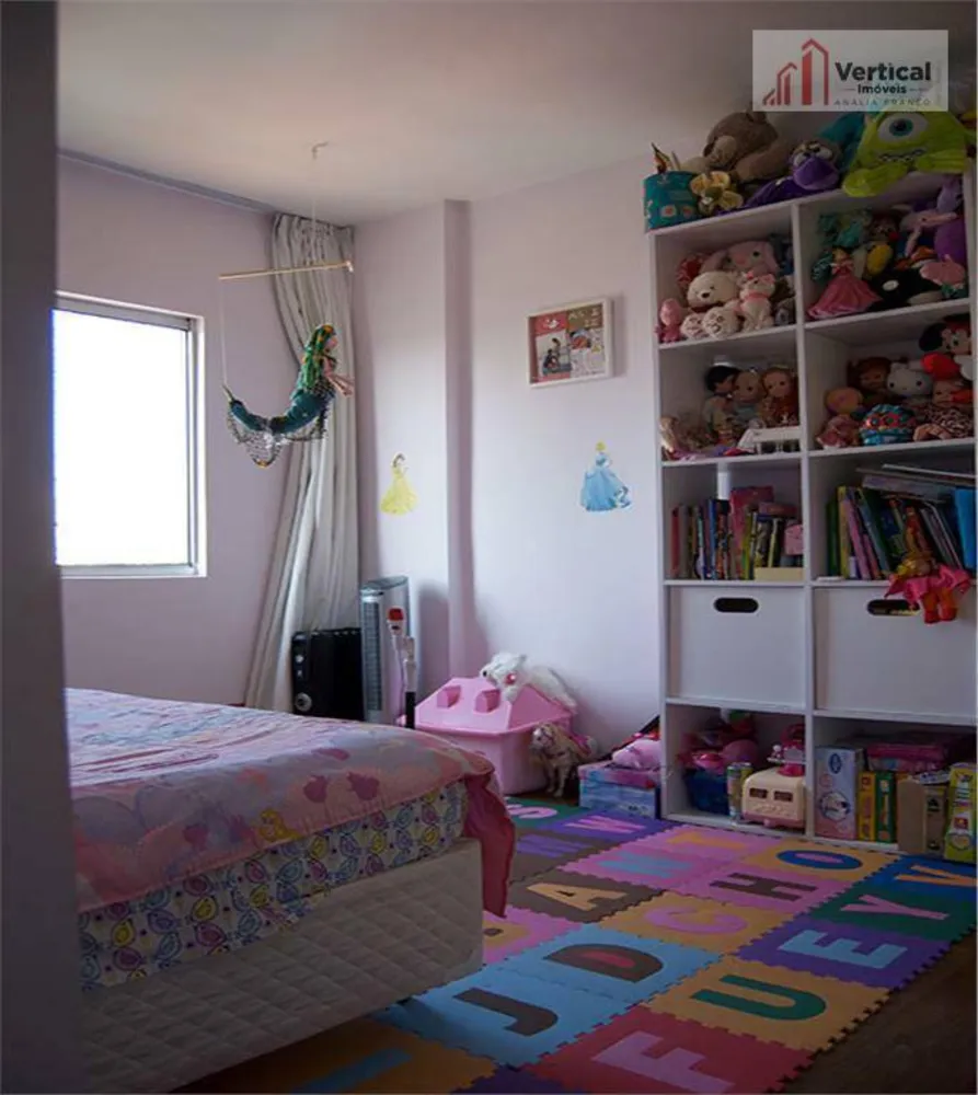 Cobertura, 3 quartos, 240 m² - Foto 4