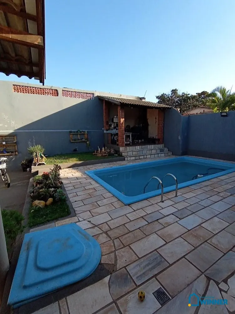 Casa, 3 quartos, 197 m² - Foto 1