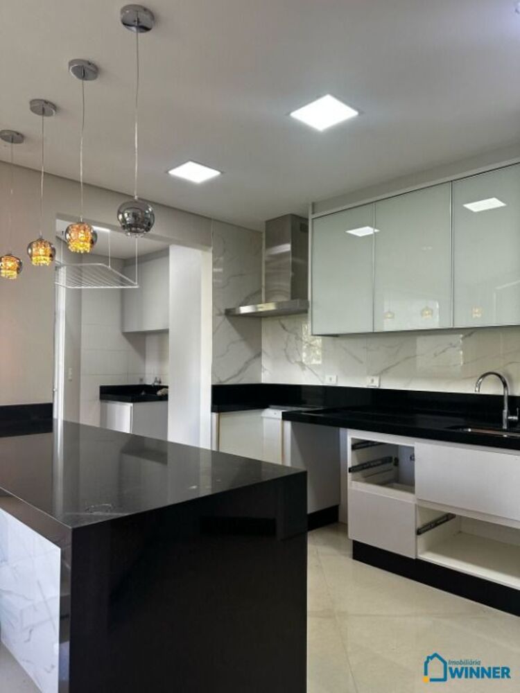 Apartamento, 3 quartos, 120 m² - Foto 1