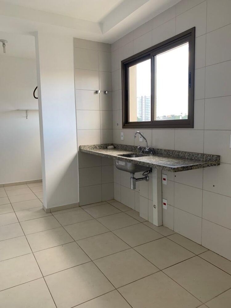 Apartamento para alugar com 2 quartos, 75m² - Foto 6