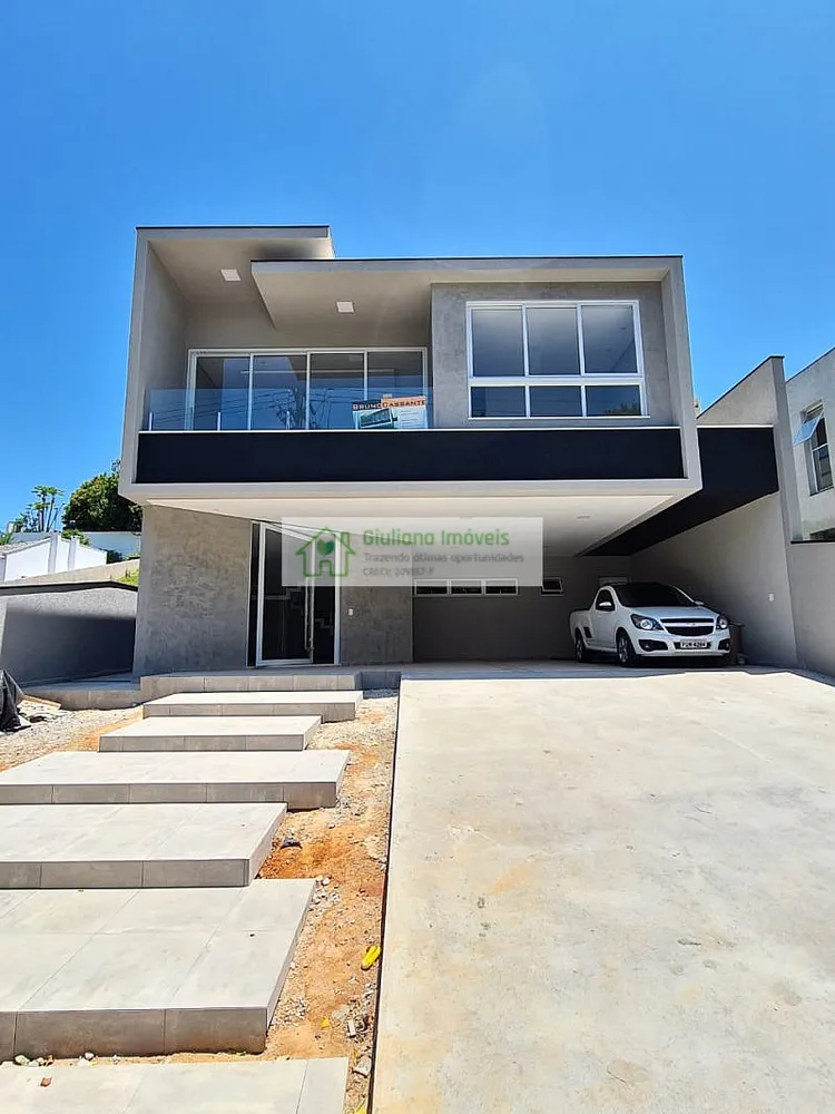 Casa, 3 quartos, 330 m² - Foto 1
