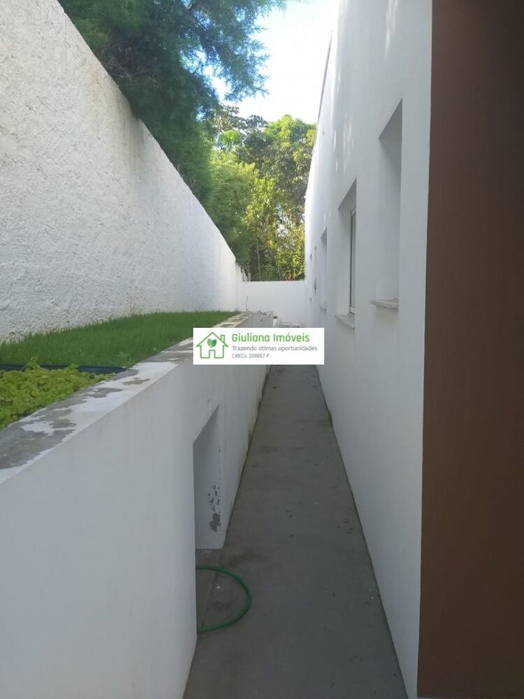 Casa de Condomínio à venda com 3 quartos, 260m² - Foto 3