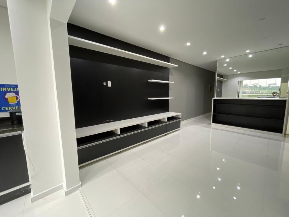 Apartamento para alugar com 3 quartos, 85m² - Foto 3