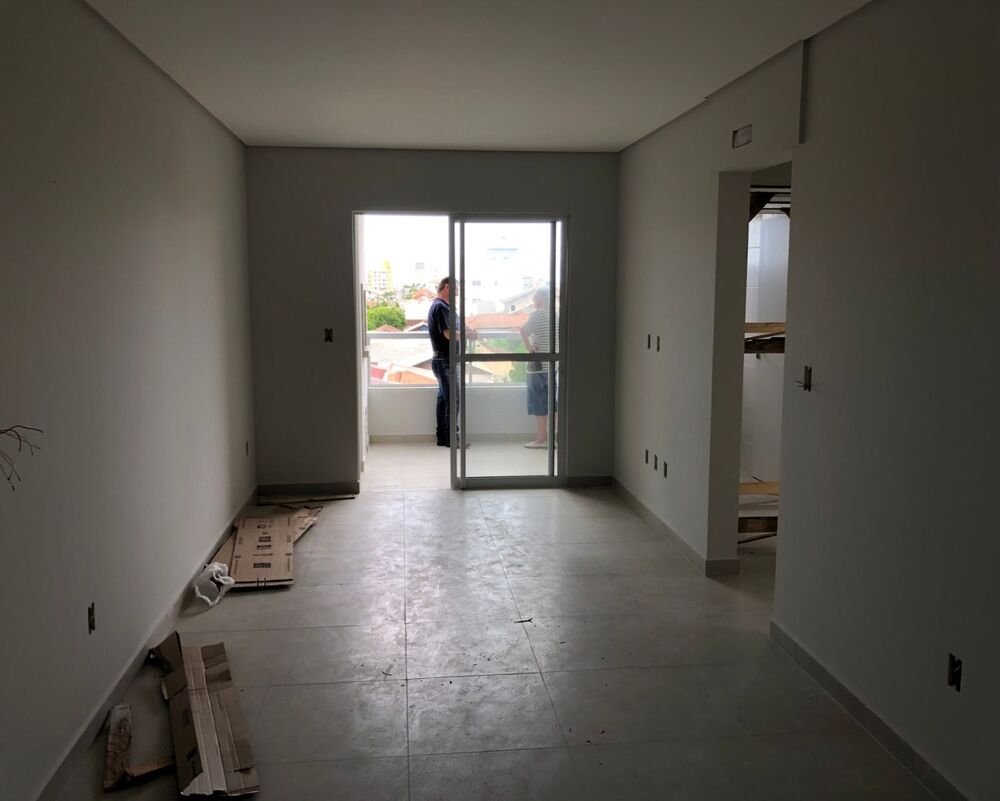 Apartamento à venda com 2 quartos, 72m² - Foto 10