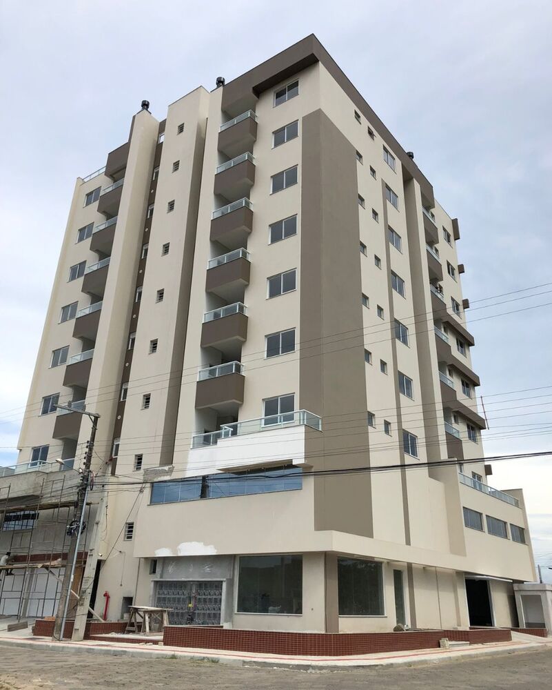 Apartamento à venda com 2 quartos, 72m² - Foto 1