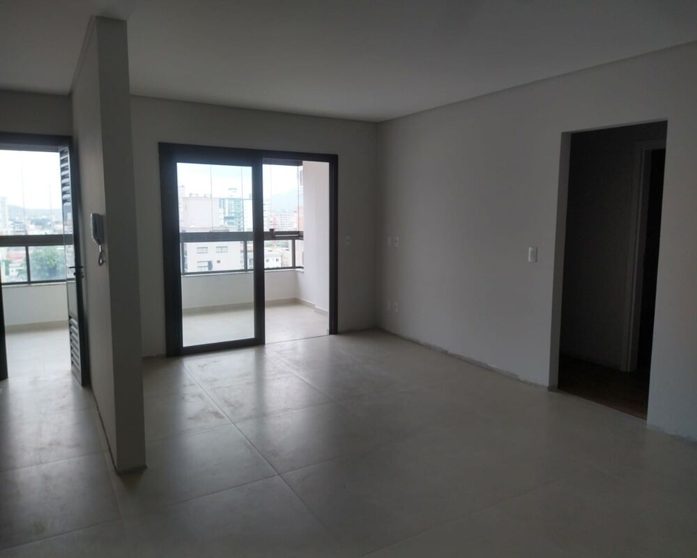 Apartamento à venda com 3 quartos, 111m² - Foto 5