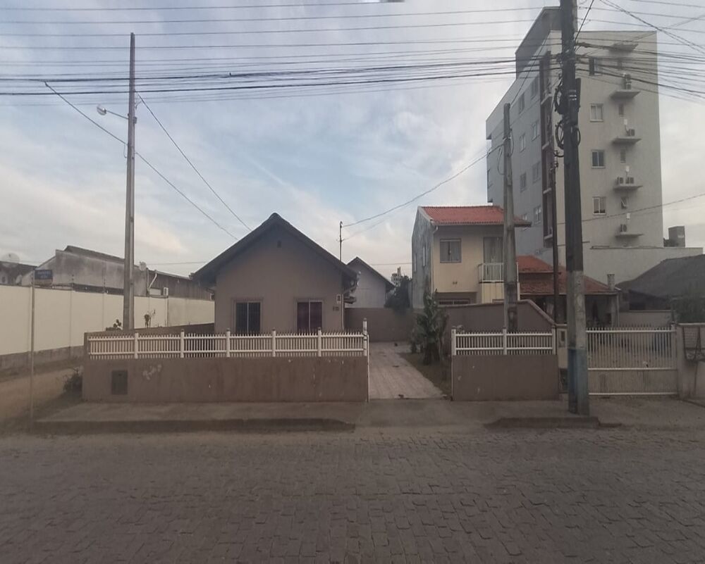 Casa, 3 quartos - Foto 1