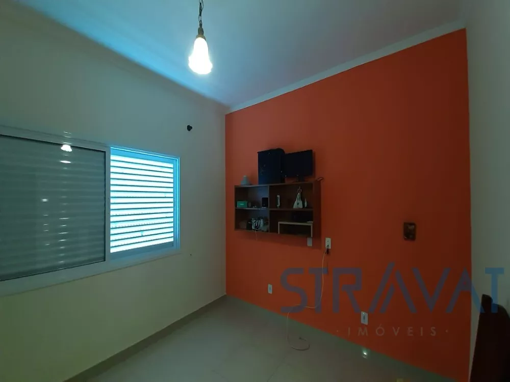 Prédio Inteiro para alugar com 2 quartos, 250m² - Foto 4