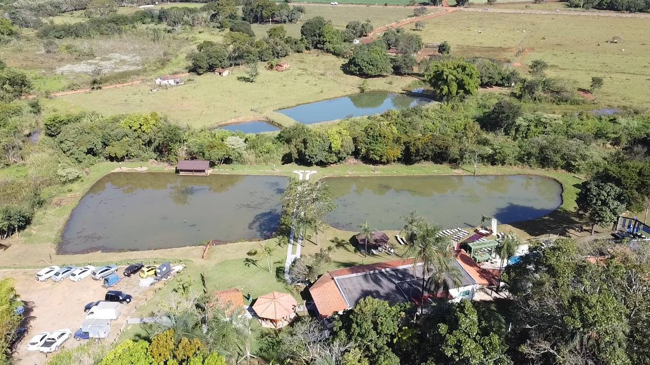 Chácara à venda com 40 quartos, 32260m² - Foto 16