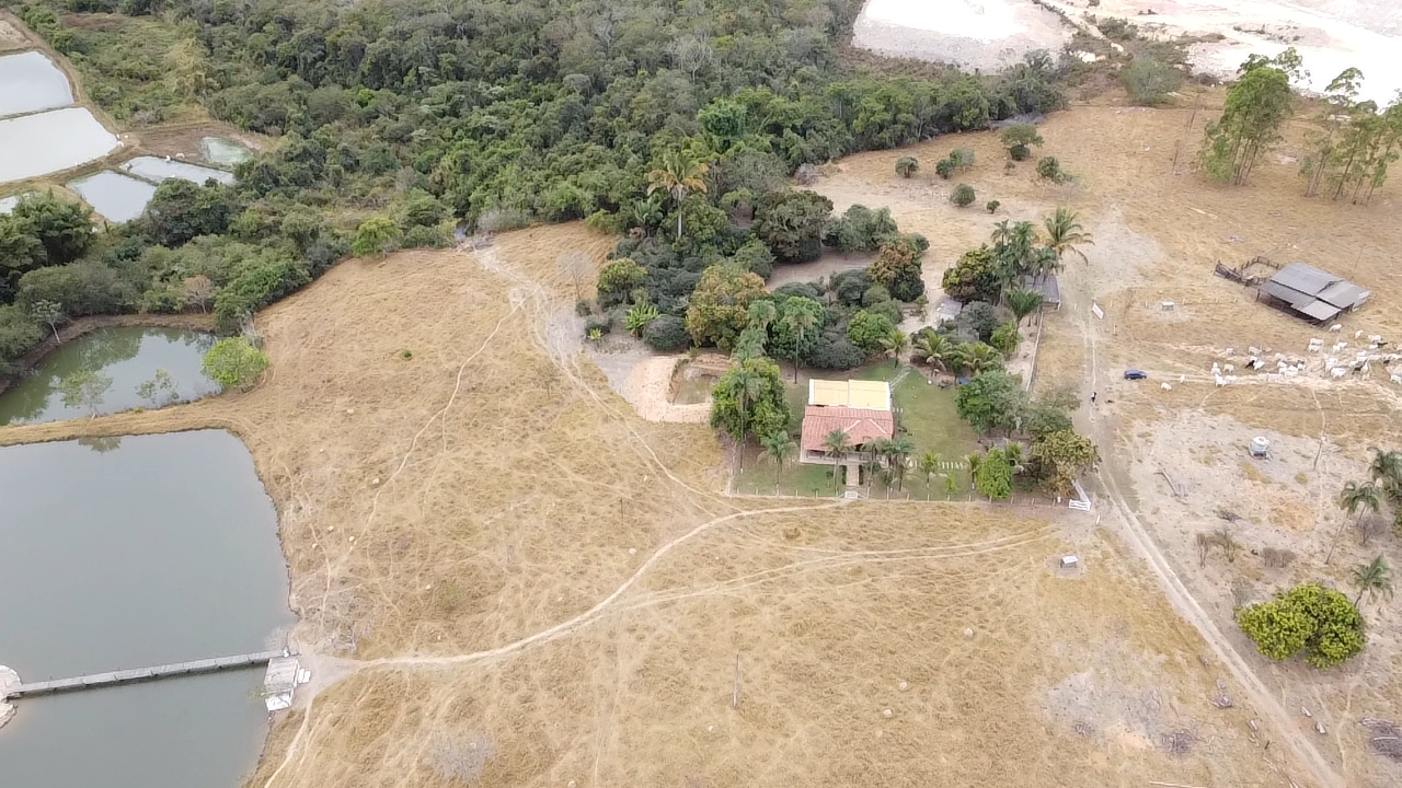 Fazenda à venda com 3 quartos, 847000m² - Foto 10