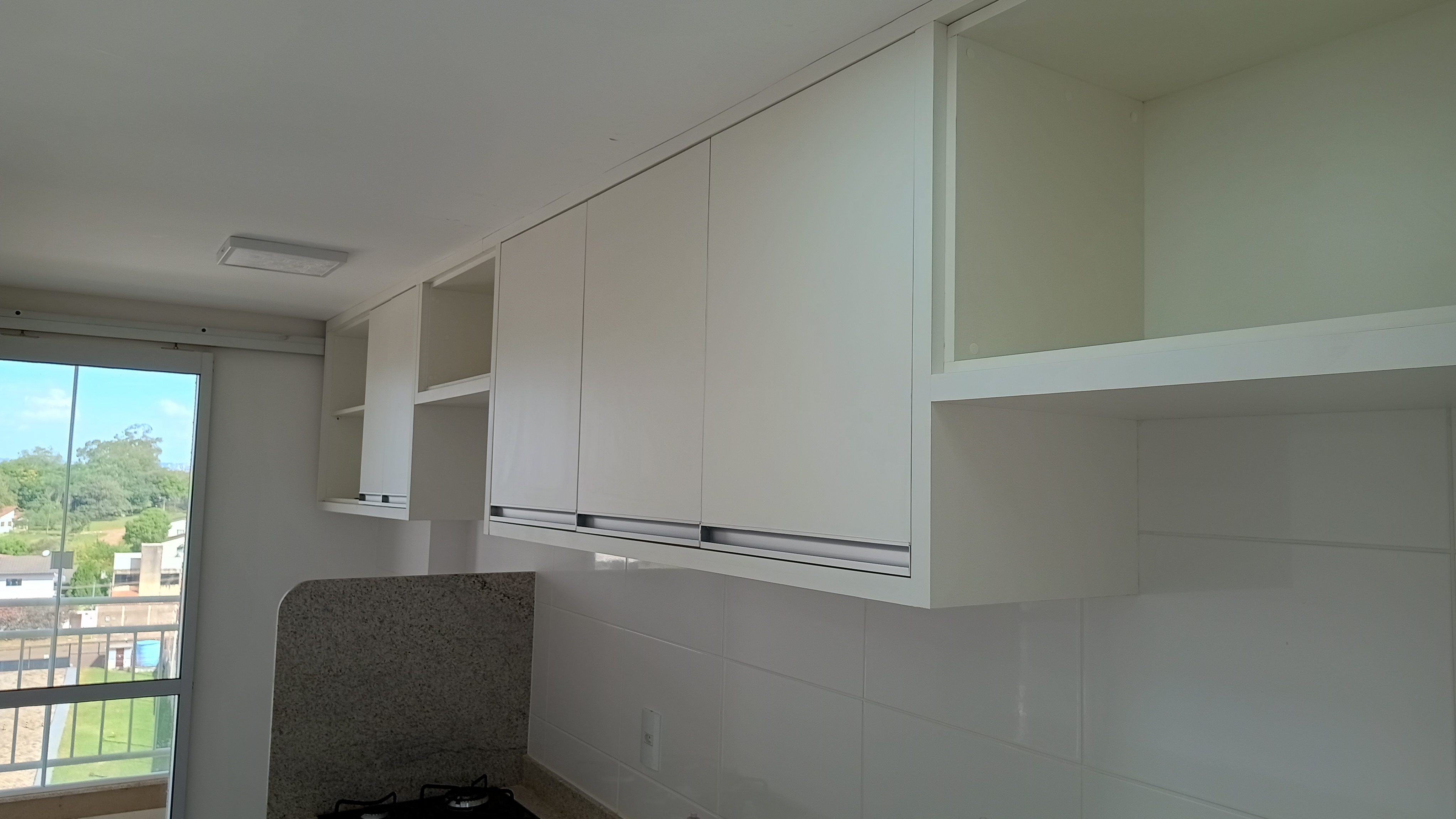 Apartamento à venda com 3 quartos, 75m² - Foto 23