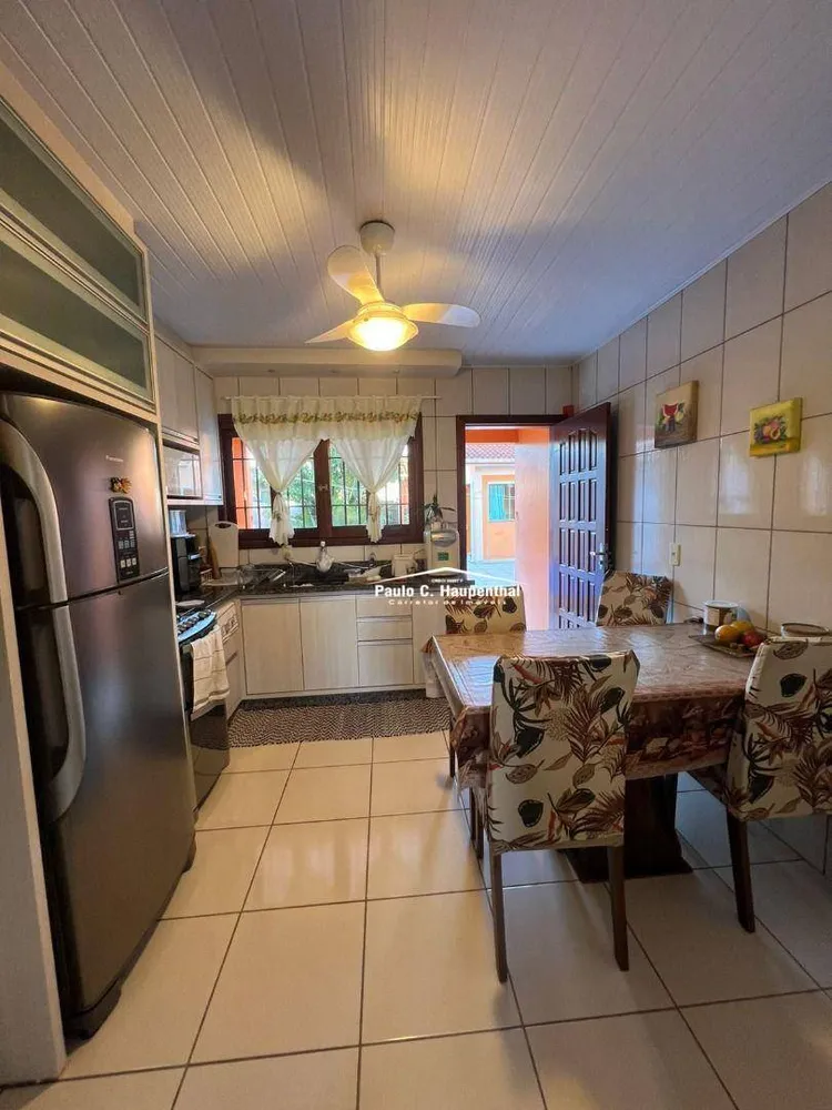 Casa, 3 quartos, 148 m² - Foto 8