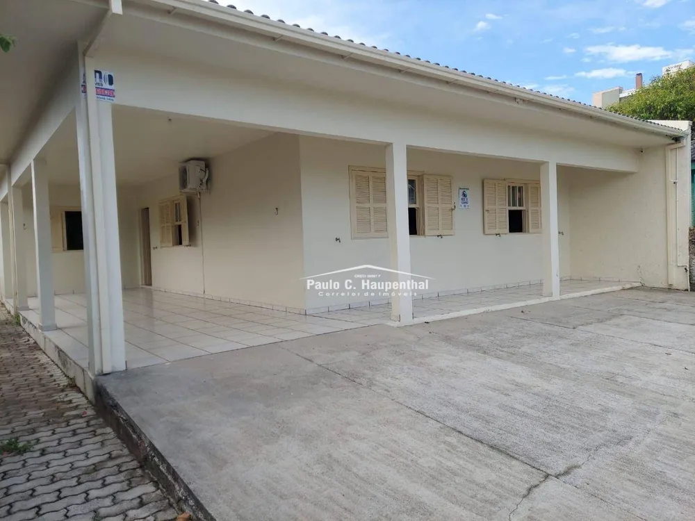 Casa, 4 quartos, 148 m² - Foto 1