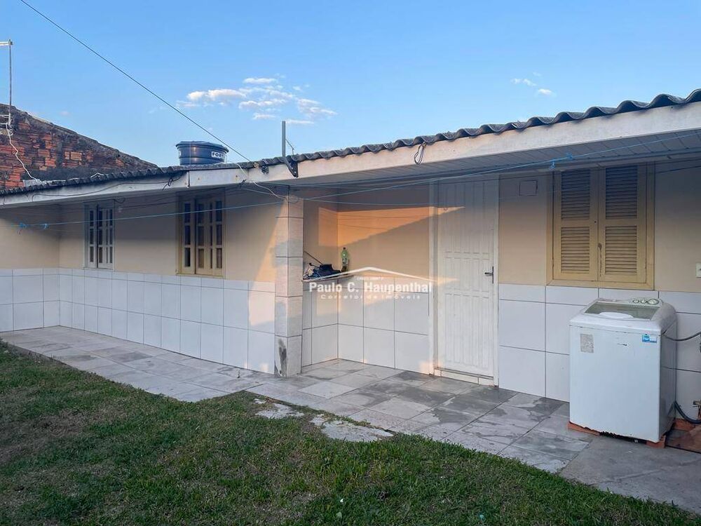 Casa, 6 quartos, 250 m² - Foto 1