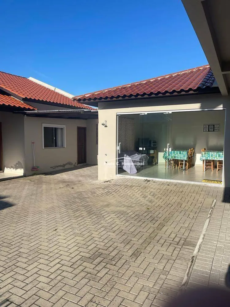 Casa, 6 quartos, 220 m² - Foto 8