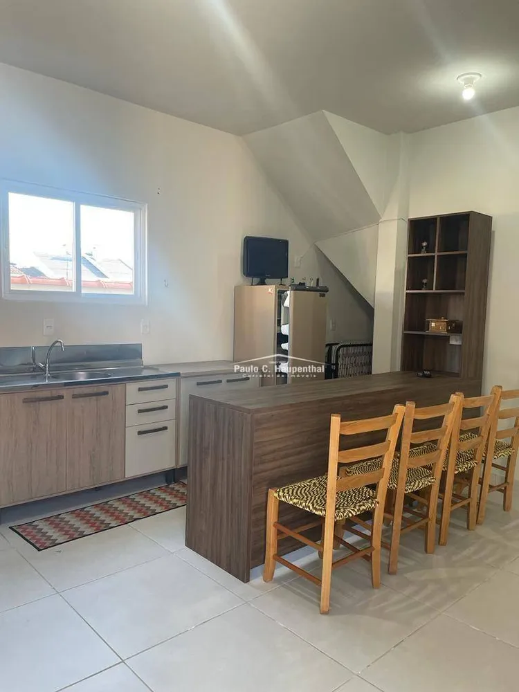 Casa, 6 quartos, 220 m² - Foto 5
