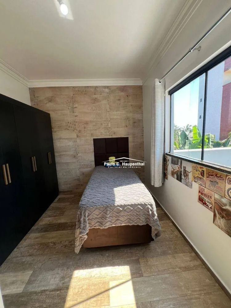 Casa, 3 quartos, 274 m² - Foto 13