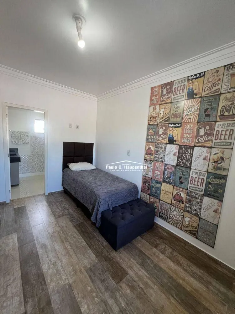 Casa, 3 quartos, 274 m² - Foto 4