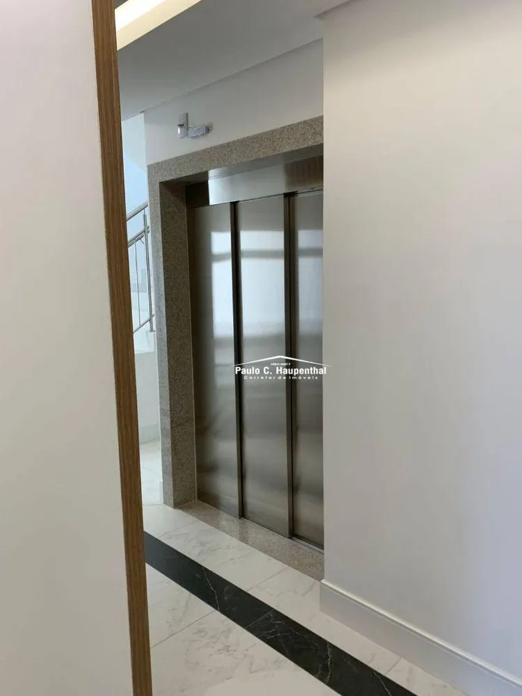Apartamento, 3 quartos, 169 m² - Foto 3