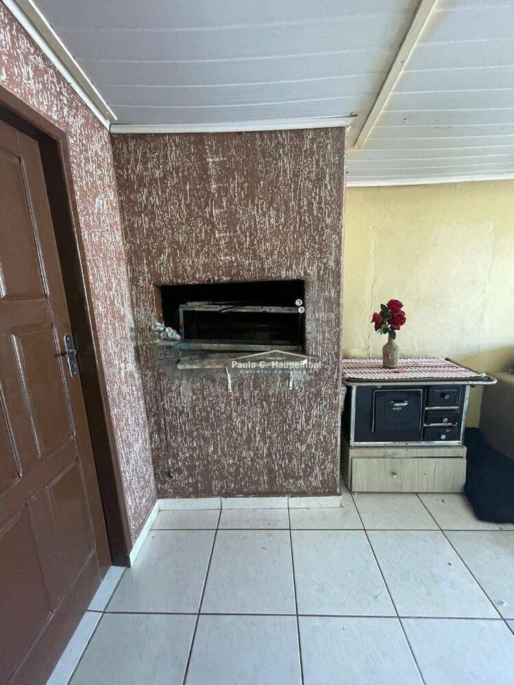 Casa à venda com 4 quartos, 170m² - Foto 3