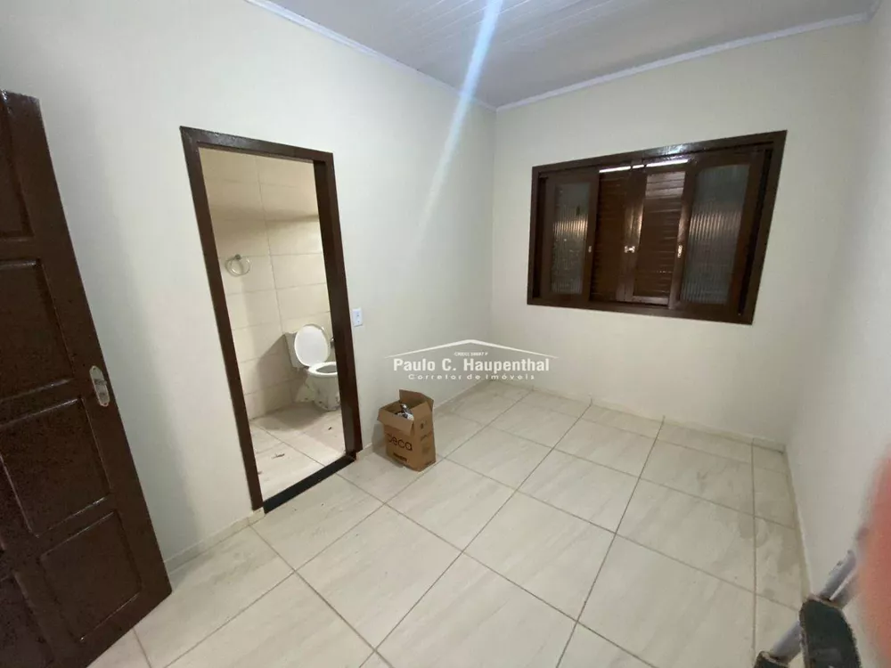 Casa à venda com 3 quartos, 130m² - Foto 3