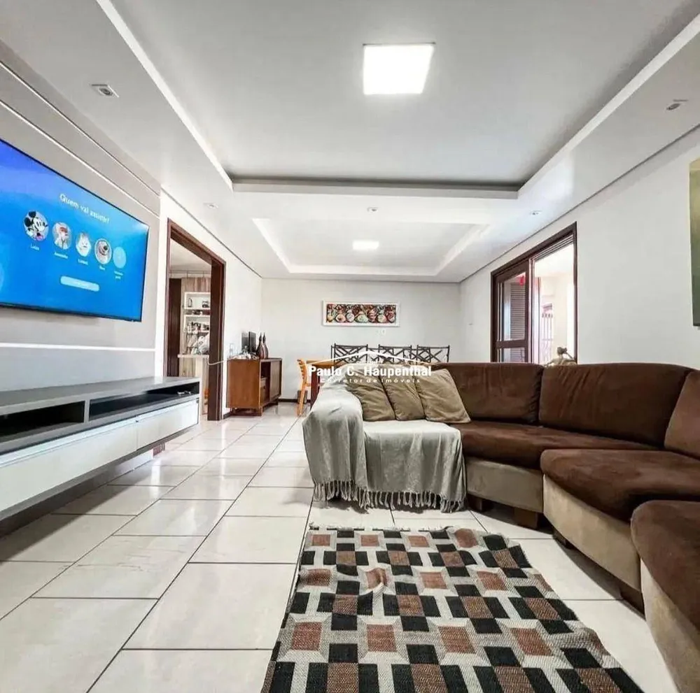 Casa, 5 quartos, 230 m² - Foto 4