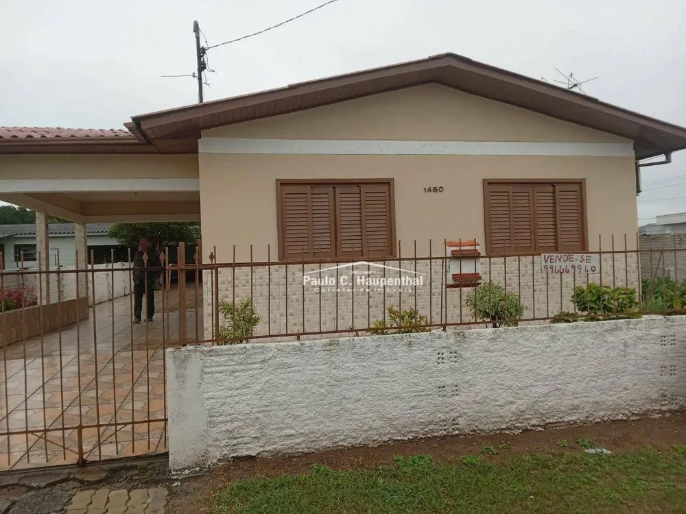 Casa, 4 quartos, 132 m² - Foto 1